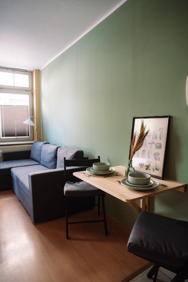 London Buck Apartment ชตราลซุนด์ ภายนอก รูปภาพ