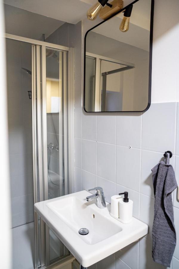 London Buck Apartment ชตราลซุนด์ ภายนอก รูปภาพ