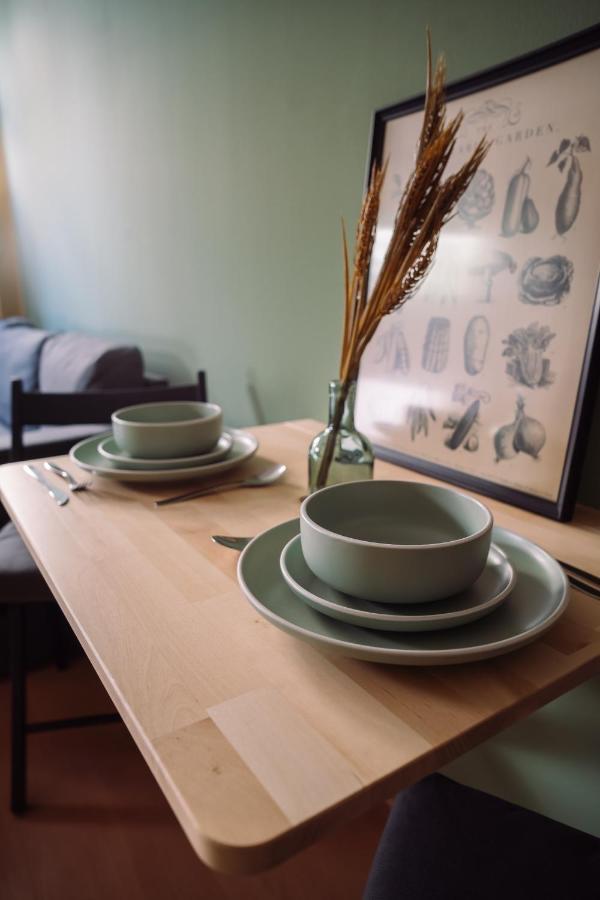 London Buck Apartment ชตราลซุนด์ ภายนอก รูปภาพ